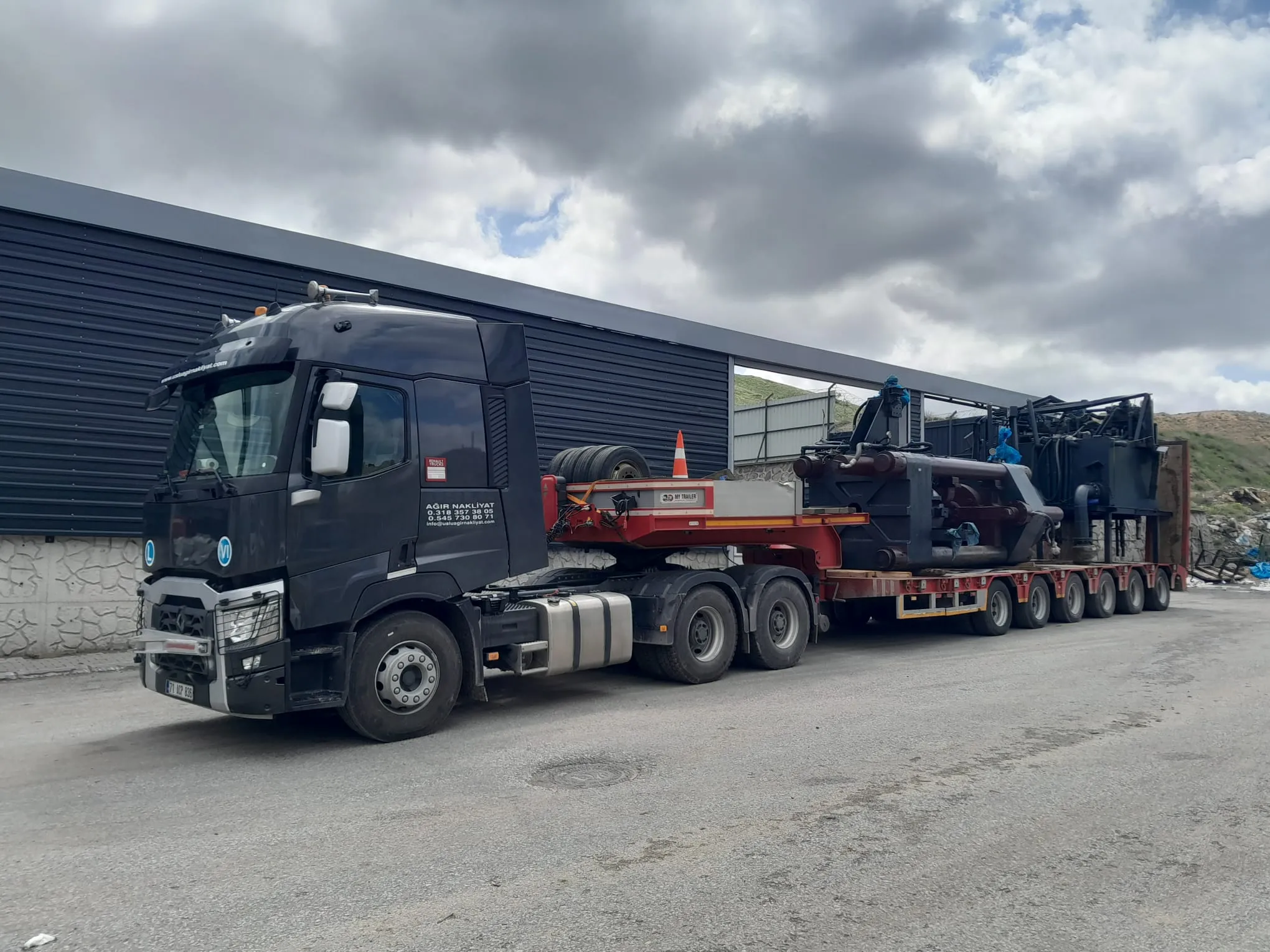 Lowbed Taşımacılık Nedir? 