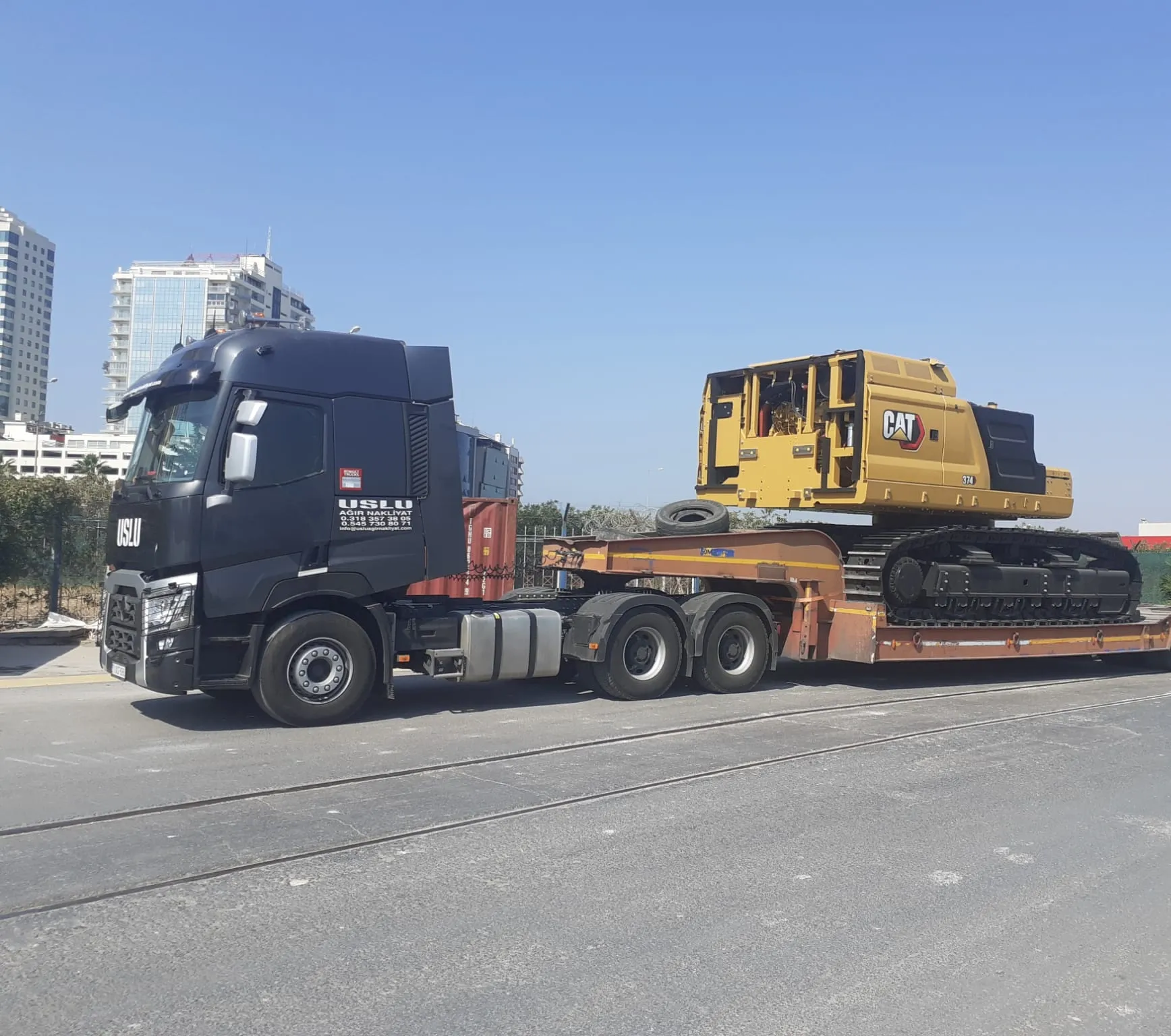İş Makinesi Taşımacılığı Nasıl Yapılır? 