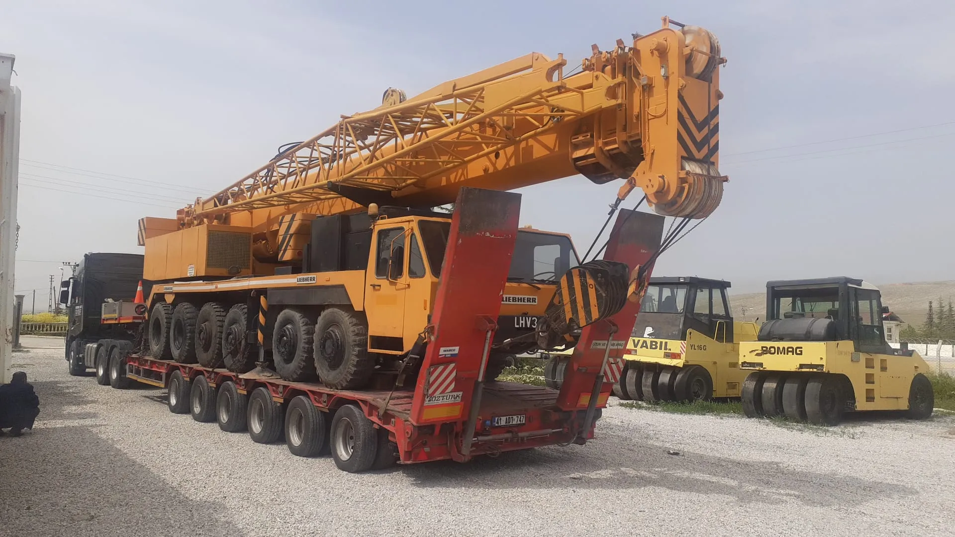 sehirler arasi is makinesi tasimaciligi